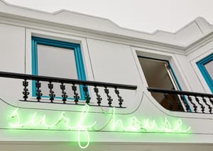thumbnail: Exterior detail