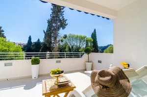 thumbnail: Terrace/patio