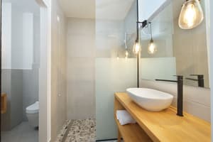 thumbnail: Bathroom shower