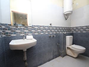 thumbnail: Bathroom