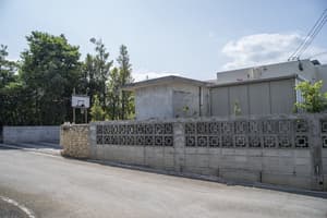 thumbnail: Front of property