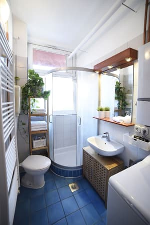 thumbnail: Bathroom