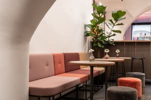 thumbnail: Restaurant