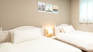 thumbnail: Room