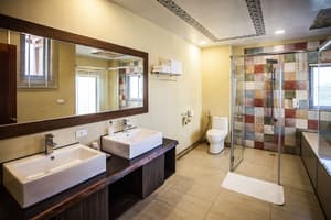 thumbnail: Bathroom