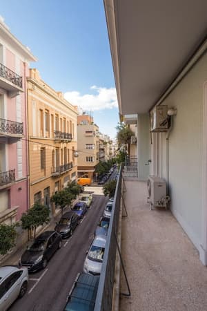 thumbnail: Balcony