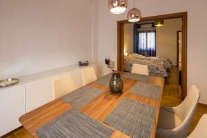 thumbnail: In-room dining