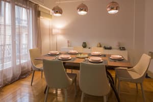 thumbnail: In-room dining