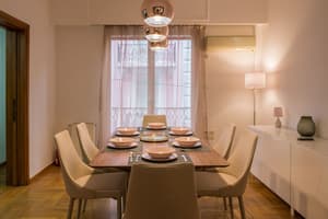 thumbnail: In-room dining
