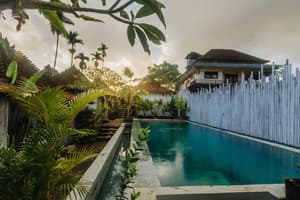 thumbnail: Outdoor pool