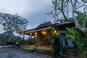 thumbnail: Exterior