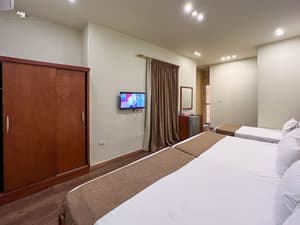 thumbnail: Interior entrance