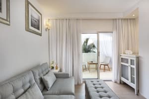 thumbnail: Living area