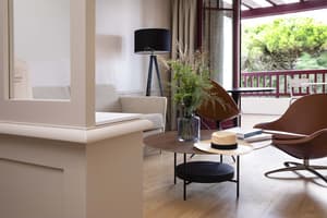 thumbnail: Living room