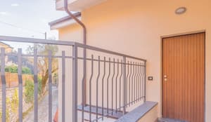 thumbnail: Exterior