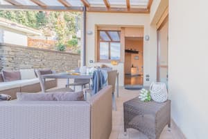 thumbnail: Terrace/patio