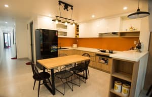 thumbnail: Breakfast area