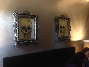 thumbnail: Bar (on property)