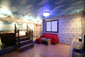thumbnail: Room