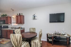 thumbnail: In-room dining