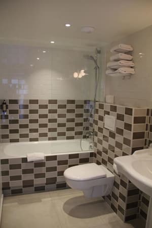 thumbnail: Bathroom
