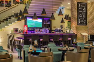 thumbnail: Restaurant