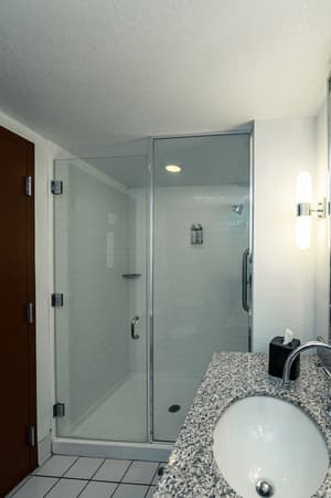 thumbnail: Bathroom shower