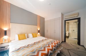 thumbnail: Room
