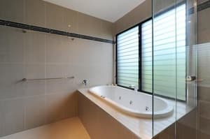 thumbnail: Deep soaking bathtub
