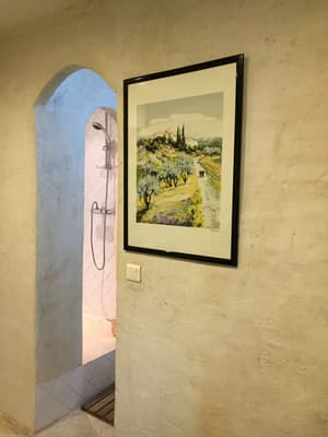 thumbnail: Interior detail