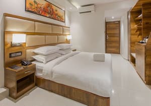 thumbnail: Room