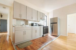 thumbnail: Shared kitchen facilities