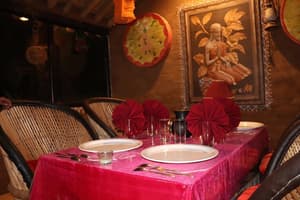 thumbnail: Restaurant