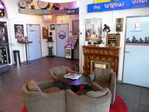 thumbnail: Interior entrance