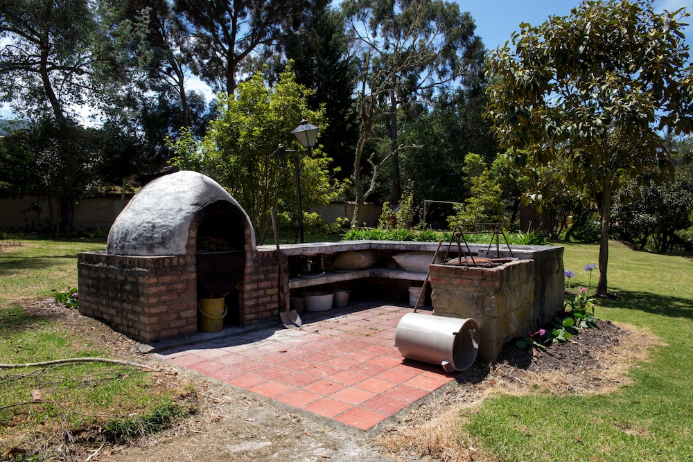 BBQ/picnic area