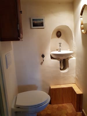 thumbnail: Bathroom sink