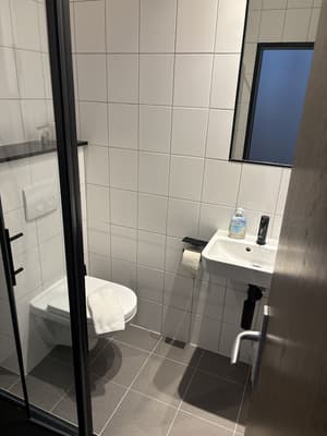 thumbnail: Bathroom
