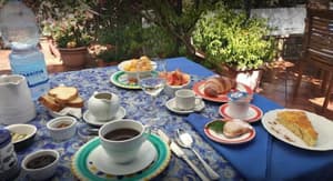 thumbnail: Breakfast area