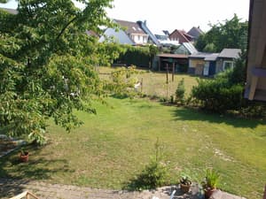 thumbnail: Garden view