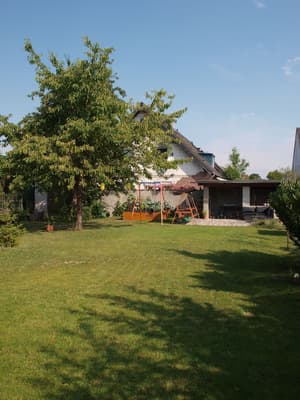 thumbnail: Exterior