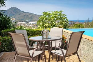 thumbnail: Terrace/patio