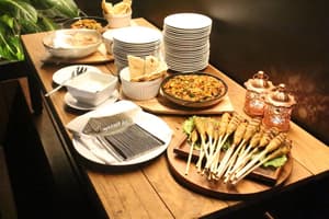 thumbnail: Restaurant