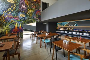 thumbnail: Restaurant