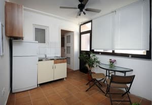 thumbnail: In-room dining