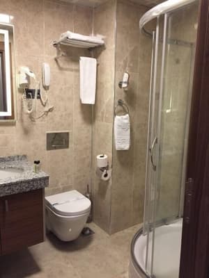 thumbnail: Bathroom