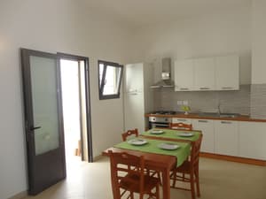 thumbnail: In-room dining