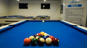 thumbnail: Billiards