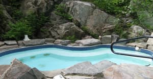 thumbnail: Outdoor spa tub