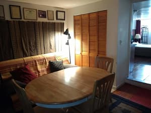 thumbnail: Breakfast area