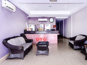 thumbnail: Reception